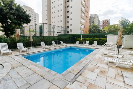 Apartamento à venda com 80m², 3 quartos e 2 vagasÁrea comum - Piscina