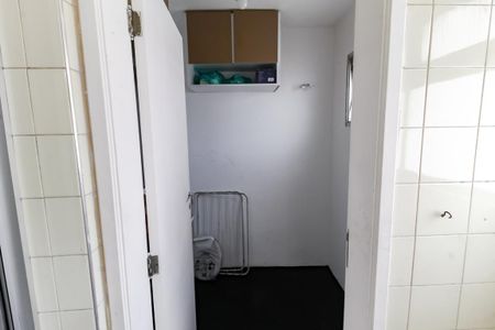 Apartamento à venda com 80m², 3 quartos e 2 vagasQuarto de Serviço