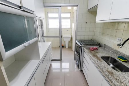 Apartamento à venda com 80m², 3 quartos e 2 vagasCozinha - Armários