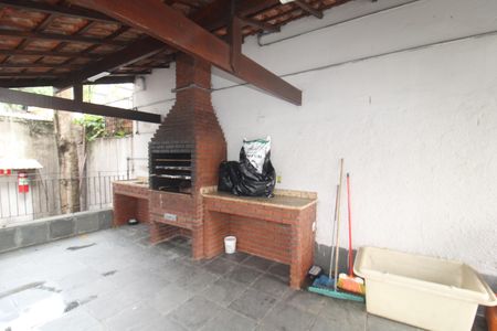 Apartamento à venda com 70m², 2 quartos e 1 vagaÁrea Comum