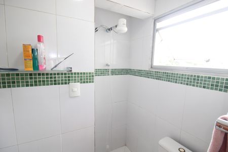 Apartamento à venda com 70m², 2 quartos e 1 vagaBanheiro 2