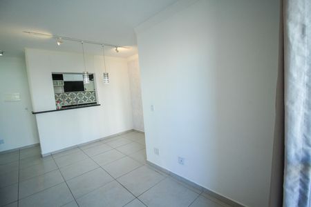 Apartamento à venda com 67m², 3 quartos e 1 vaga Apartamento à venda com 67m², 3 quartos e 1 vagaSala