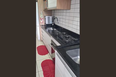 Cozinha de apartamento à venda com 3 quartos, 67m² em Parque Oeste Industrial, Goiânia