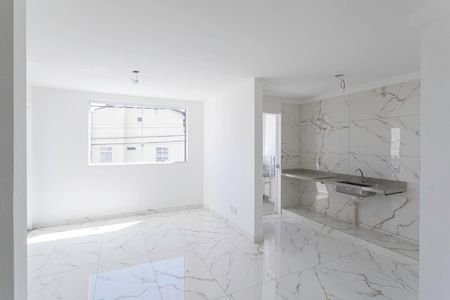 Sala de apartamento à venda com 3 quartos, 74m² em Heliópolis, Belo Horizonte