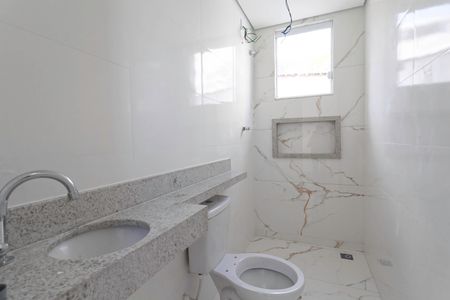 Apartamento à venda com 74m², 3 quartos e 1 vagaBanheiro da suíte 