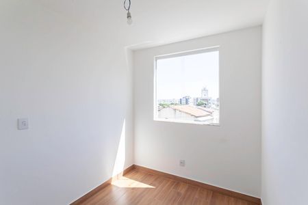 Apartamento à venda com 94m², 2 quartos e 2 vagasQuarto 2