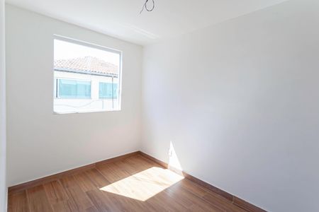 Apartamento à venda com 94m², 2 quartos e 2 vagasQuarto 1