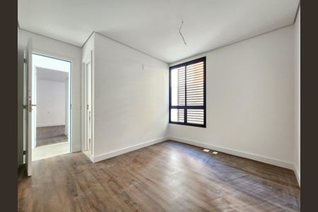 Apartamento à venda com 184m², 2 quartos e 2 vagasSuíte 2