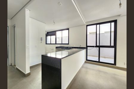 Apartamento à venda com 184m², 2 quartos e 2 vagasCozinha
