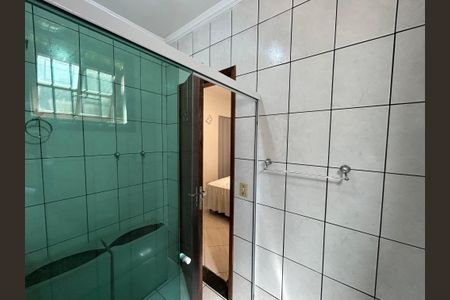 Casa à venda com 90m², 4 quartos e 5 vagas Casa à venda com 90m², 4 quartos e 5 vagasBanheiro da Suíte