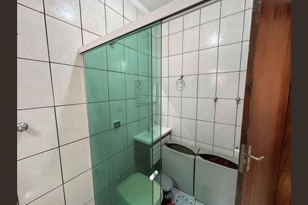 Casa à venda com 90m², 4 quartos e 5 vagas Casa à venda com 90m², 4 quartos e 5 vagasBanheiro da Suíte