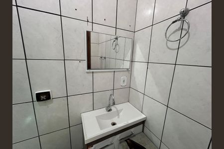 Casa à venda com 90m², 4 quartos e 5 vagas Casa à venda com 90m², 4 quartos e 5 vagasBanheiro da Suíte