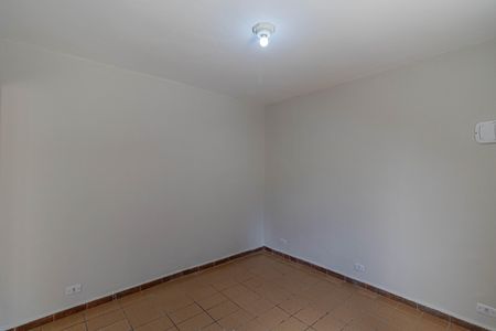 Quarto 1 de casa para alugar com 1 quarto, 40m² em Jardim Santa Maria, São Paulo