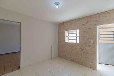 Sala de casa para alugar com 1 quarto, 40m² em Jardim Santa Maria, São Paulo