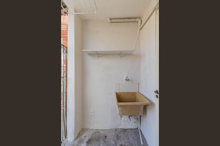 Casa para alugar com 40m², 1 quarto e sem vagaÁrea de Serviço