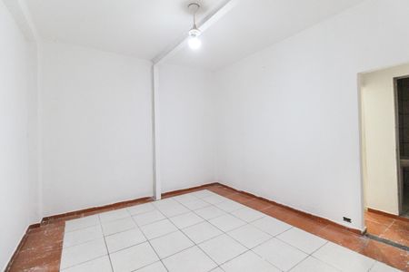 Casa para alugar com 45m², 1 quarto e sem vaga Casa para alugar com 45m², 1 quarto e sem vagaSala