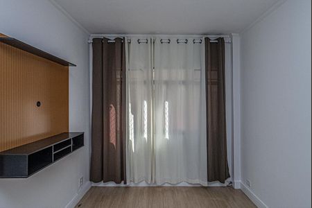 Apartamento à venda com 60m², 1 quarto e sem vagasala_2