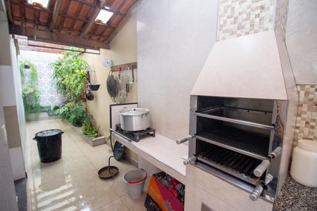 Casa à venda com 232m², 3 quartos e 2 vagasÁrea gourmet