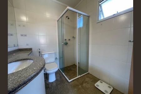 Apartamento à venda com 216m², 4 quartos e 3 vagasBanheiro da Suíte