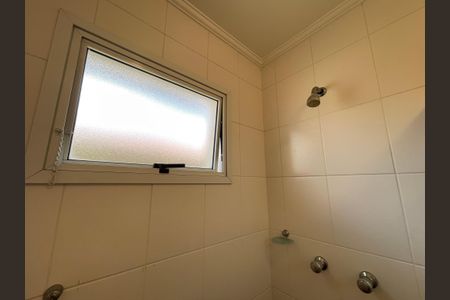 Apartamento à venda com 216m², 4 quartos e 3 vagasBanheiro da Suíte 4