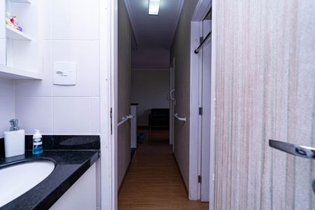 Apartamento à venda com 51m², 2 quartos e 1 vagaBanheiro Social