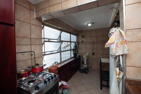 Apartamento à venda com 74m², 2 quartos e 1 vaga Apartamento à venda com 74m², 2 quartos e 1 vagaCozinha e Área de Serviço