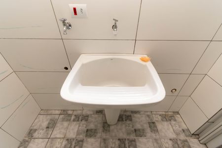 Casa para alugar com 50m², 2 quartos e sem vagaÁrea de Serviço