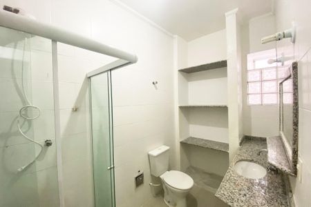 Apartamento à venda com 109m², 3 quartos e sem vaga Apartamento à venda com 109m², 3 quartos e sem vagaBanheiro Social