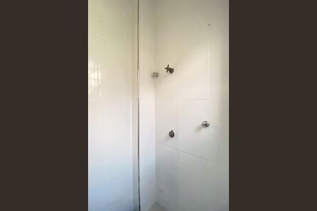 Apartamento à venda com 109m², 3 quartos e sem vaga Apartamento à venda com 109m², 3 quartos e sem vagaLavanderia