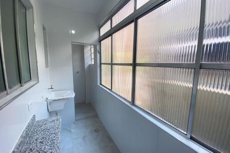Apartamento à venda com 109m², 3 quartos e sem vaga Apartamento à venda com 109m², 3 quartos e sem vagaLavanderia