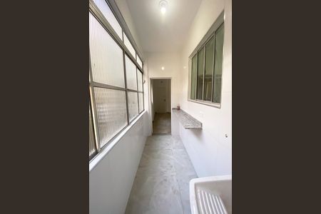 Apartamento à venda com 109m², 3 quartos e sem vaga Apartamento à venda com 109m², 3 quartos e sem vagaLavanderia