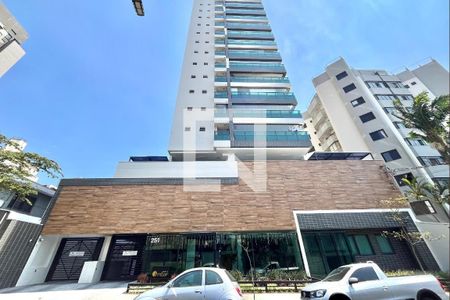Apartamento para alugar com 40m², 1 quarto e 1 vaga Apartamento para alugar com 40m², 1 quarto e 1 vagaFachada