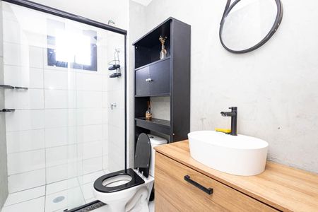 Apartamento à venda com 36m², 2 quartos e sem vaga Apartamento à venda com 36m², 2 quartos e sem vagaBanheiro Social
