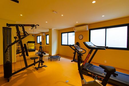 Apartamento à venda com 36m², 2 quartos e sem vaga Apartamento à venda com 36m², 2 quartos e sem vagaÁrea comum - Academia