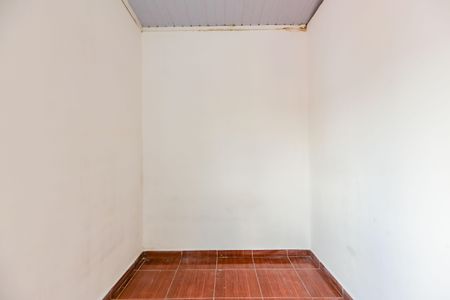 Quarto 2 de casa para alugar com 2 quartos, 30m² em Jardim Esmeralda, São Paulo