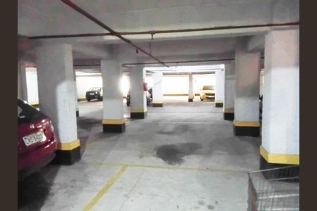 Apartamento à venda com 62m², 2 quartos e 1 vaga