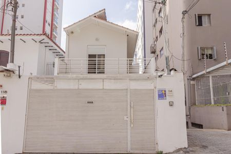 Casa para alugar com 180m², 3 quartos e 2 vagasFachada com Placa