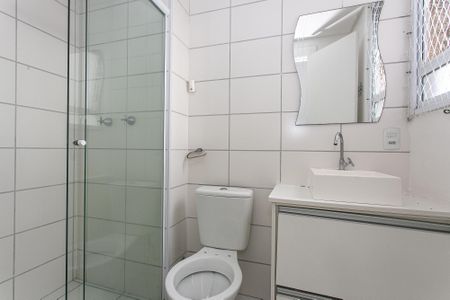 Banheiro social de apartamento para alugar com 2 quartos, 60m² em Jardim América da Penha, São Paulo