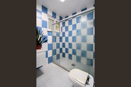 Casa de condomínio à venda com 1700m², 4 quartos e 3 vagasBanheiro Suíte