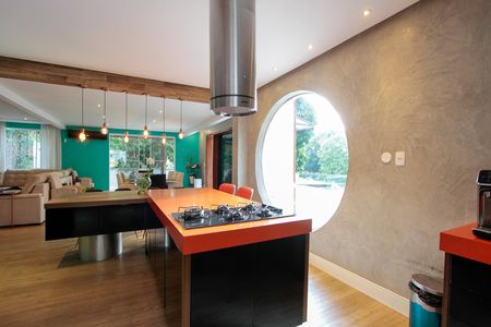 Casa de condomínio à venda com 1700m², 4 quartos e 3 vagasCozinha