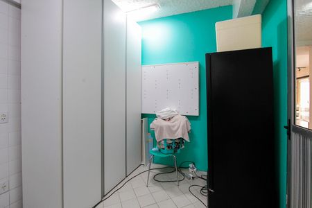 Casa de condomínio à venda com 1700m², 4 quartos e 3 vagasÁrea de Serviço