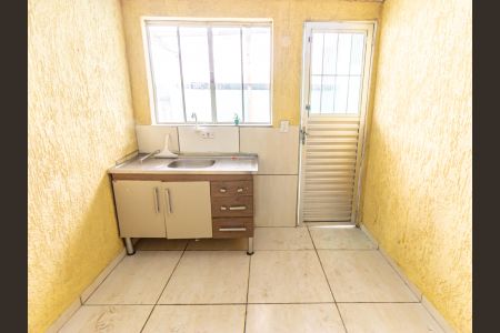 Casa para alugar com 50m², 2 quartos e sem vaga Casa para alugar com 50m², 2 quartos e sem vagaCozinha