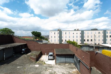 Vista do Quarto 1  de apartamento para alugar com 3 quartos, 57m² em Conjunto Residencial José Bonifácio, São Paulo