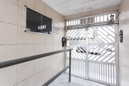 Apartamento para alugar com 57m², 3 quartos e 1 vagaÁrea comum - Entrada 