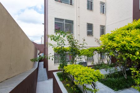 Apartamento para alugar com 57m², 3 quartos e 1 vagaÁrea comum 