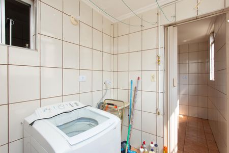 Apartamento para alugar com 57m², 3 quartos e 1 vagaÁrea de Serviço 