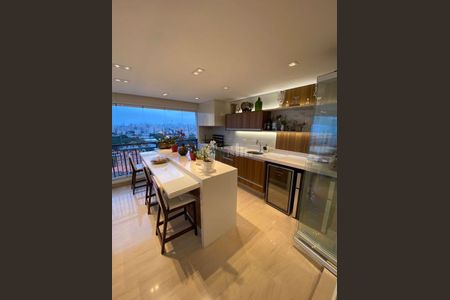 Apartamento à venda com 213m², 4 quartos e 3 vagas