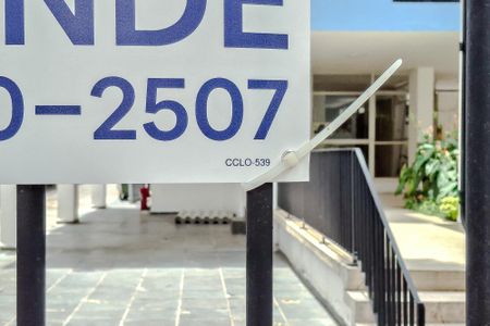 Apartamento à venda com 93m², 2 quartos e sem vagaPlaquinha