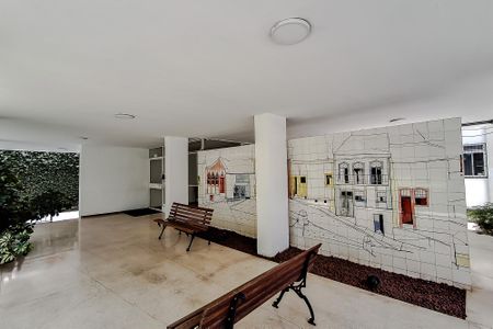 Apartamento à venda com 93m², 2 quartos e sem vagaÁrea comum