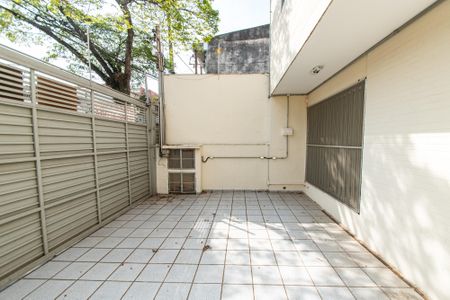 Casa à venda com 137m², 8 quartos e 6 vagasGaragem